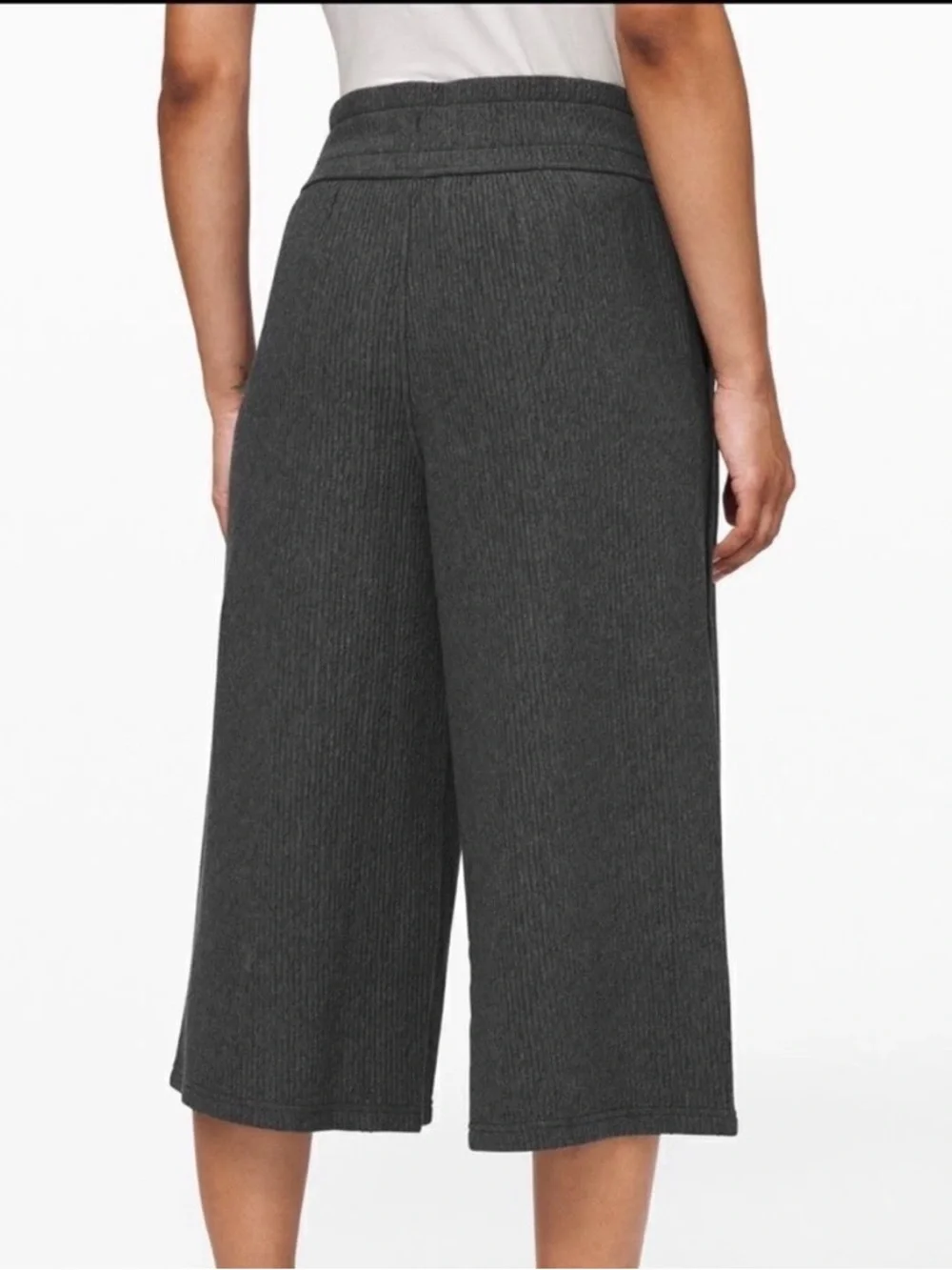 lululemon athletica Charcoal Wide-Leg Ribbed Capris